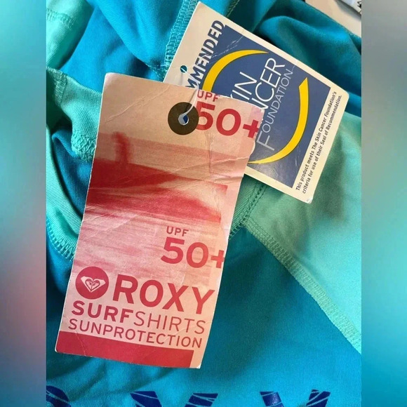 Roxy Rashguard NWT - Picture 4 of 4